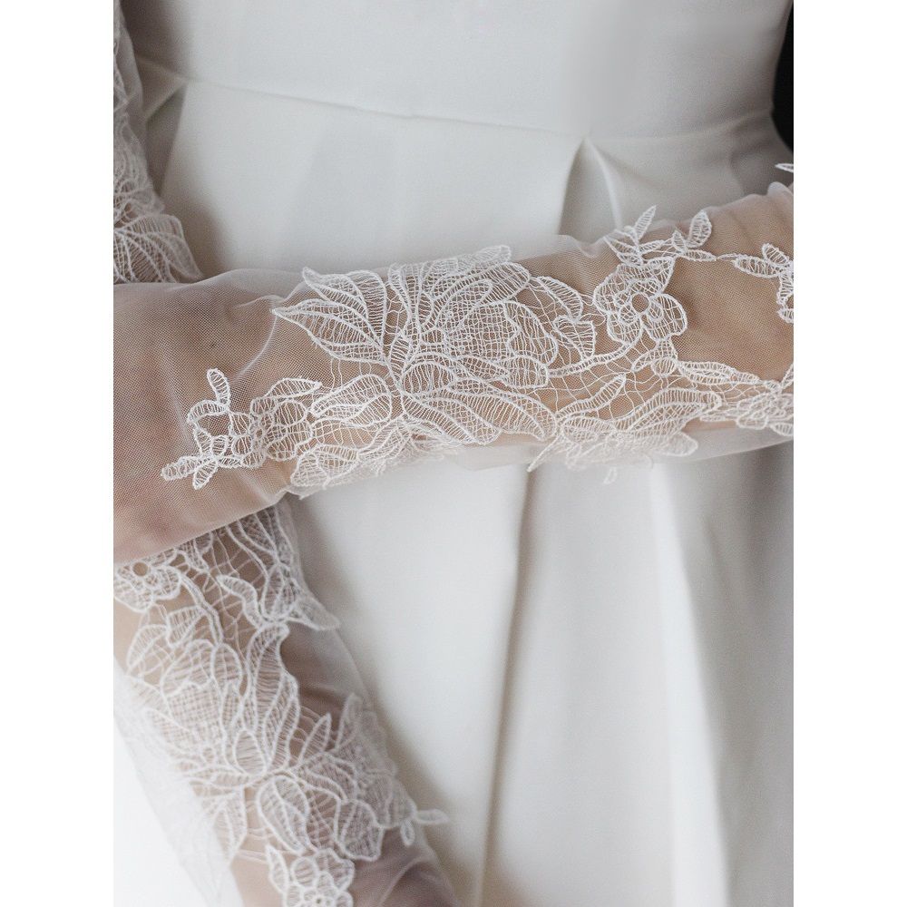 Women's Lace Fingerless Gloves Bridal Elbow Length Long Gloves Opera Evening Wedding Tea Party Prom Cosplay Kemu |Fashion Home Kitchen Beauty