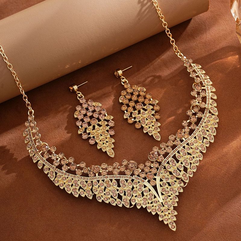 Affordable Luxury, Statement-Making Full-Diamond Necklace and Earring Set, Accessories for Banquets, Parties, and Weddings – Gold Kemu |Fashion Home Kitchen Beauty