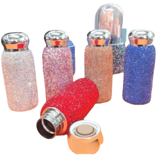 Red Peacock Pattern Handmade Luxury Diamond Insulated Water Bottle – Bling Rhinestone 304 Stainless Steel Pocket Mug (260ml) Kemu |Fashion Home Kitchen Beauty
