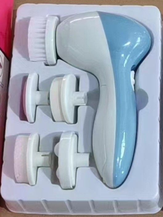 Blue 5-in-1 Electric Facial Cleansing Brush - Rotating Face Scrubber with 5 Interchangeable Heads for Deep Pore Cleaning, Exfoliating & Massaging - Battery Operated (2 x AA, Not Included) Kemu |Fashion Home Kitchen Beauty