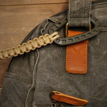Tactical Gear Carabiner Keychain Clip Plastic D-Rings Large Key Chain Heavy Duty Snap Hook for Backpack, Belt, Keyrings, Bags, Bottle, Tent, Camping Kemu |Fashion Home Kitchen Beauty