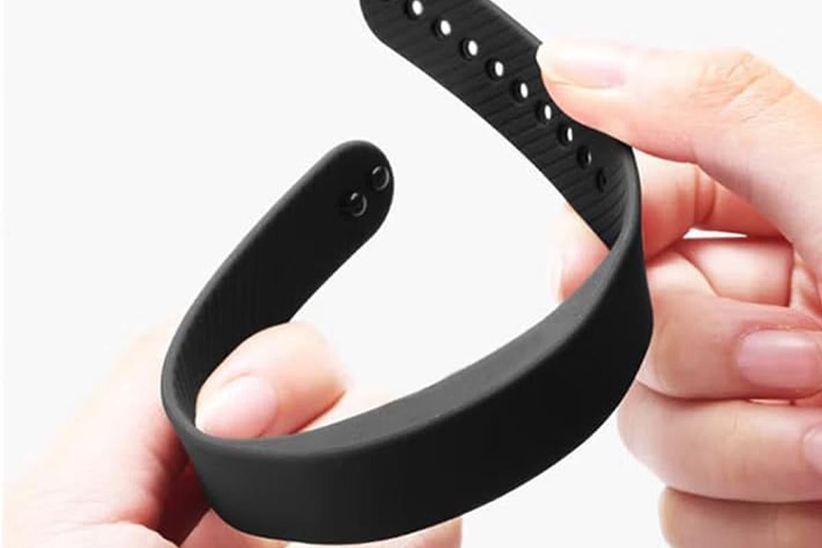 Digital Sports Watch Pedometer Vibrating Alarm Wristband - Black