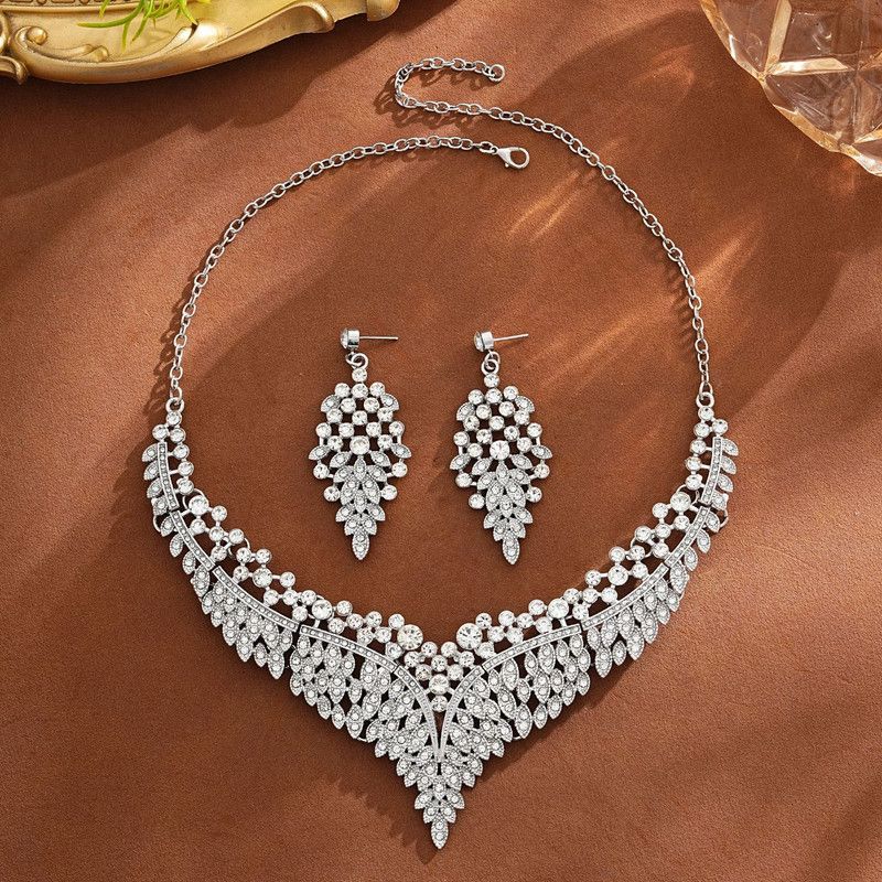 Affordable Luxury, Statement-Making Full-Diamond Necklace and Earring Set, Accessories for Banquets, Parties, and Weddings – Silver Kemu |Fashion Home Kitchen Beauty