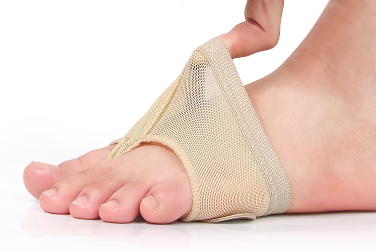 Foot Thongs Toe Undies Forefoot Shoes Ballet Dance Paws Pad Cover Half Lyrical - M Kemu |Fashion Home Kitchen Beauty