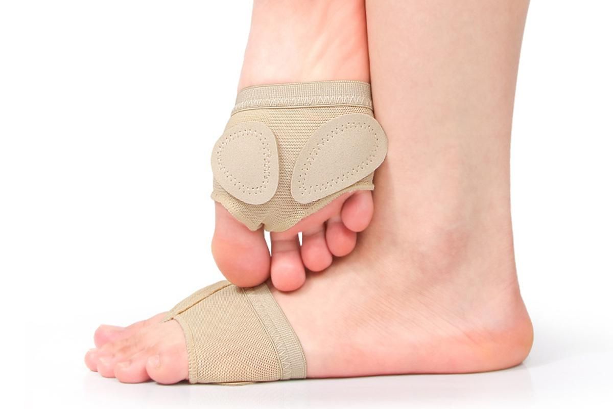Foot Thongs Toe Undies Forefoot Shoes Ballet Dance Paws Pad Cover Half Lyrical - L Kemu |Fashion Home Kitchen Beauty