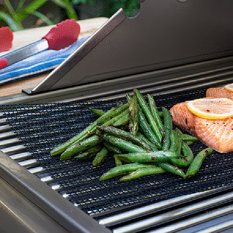 Black 3-Pack Premium Non-Stick PTFE Grill Mesh Mats - Reusable, easy-to-clean round wire mesh mats, perfect for outdoor grilling, ideal for chicken wings, etc., an essential cooking accessory for homes and dormitories. Kemu |Fashion Home Kitchen Beauty