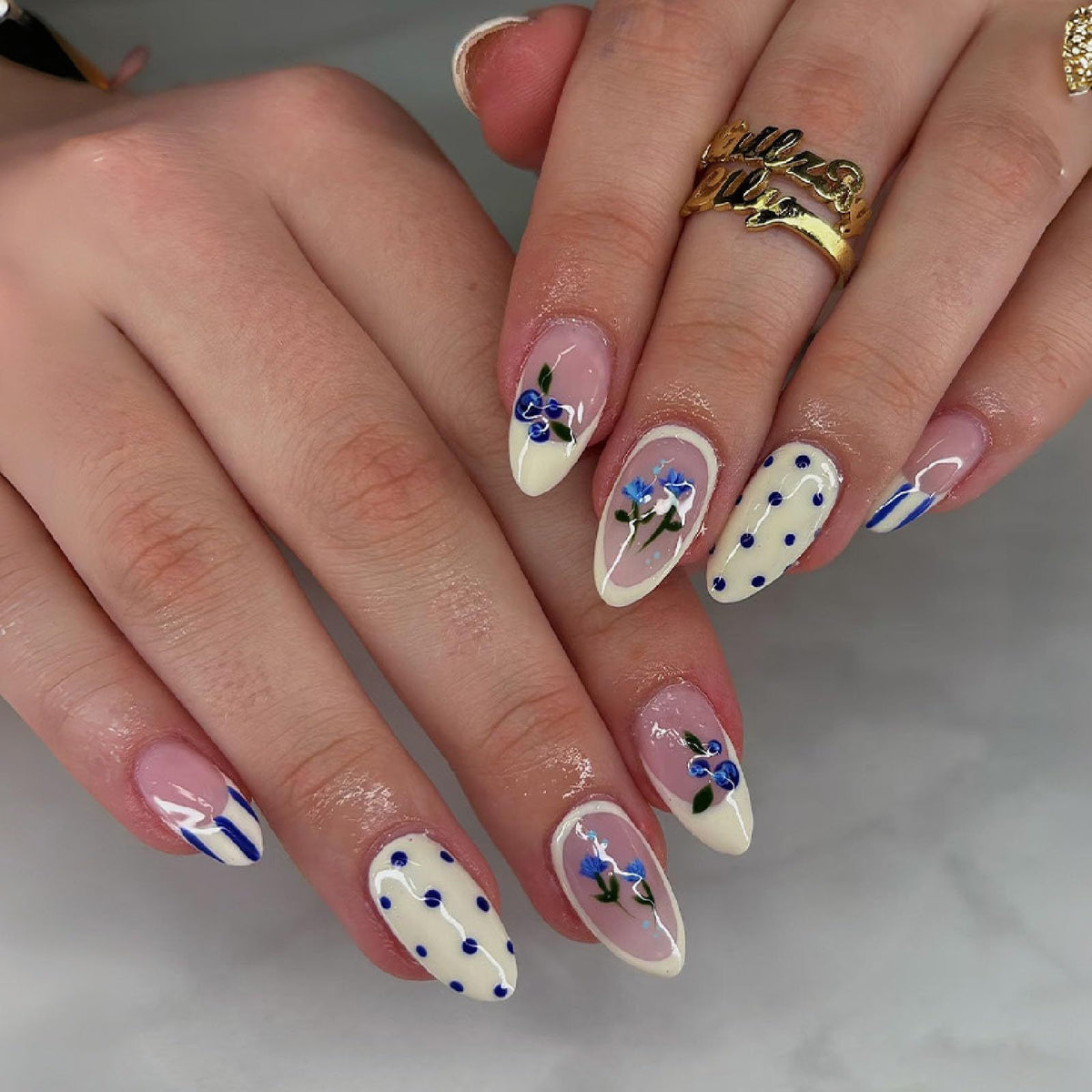Medium Almond Press-On Nails For Everyday Wear, Events, Easy DIY Manicure (Blue) Kemu |Fashion Home Kitchen Beauty